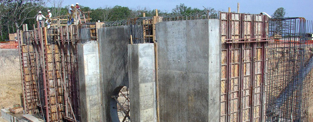 Lake Fork Pump Station Valve Vaults and Yard Piping